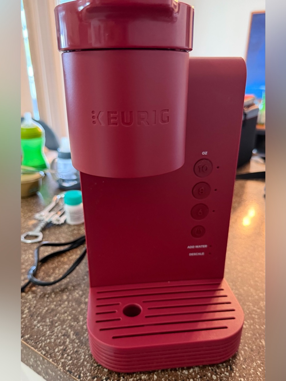 Keurig K-Express Essentials Single-Serve K-Cup Pod Coffee Maker, Red - Picture 5 of 5